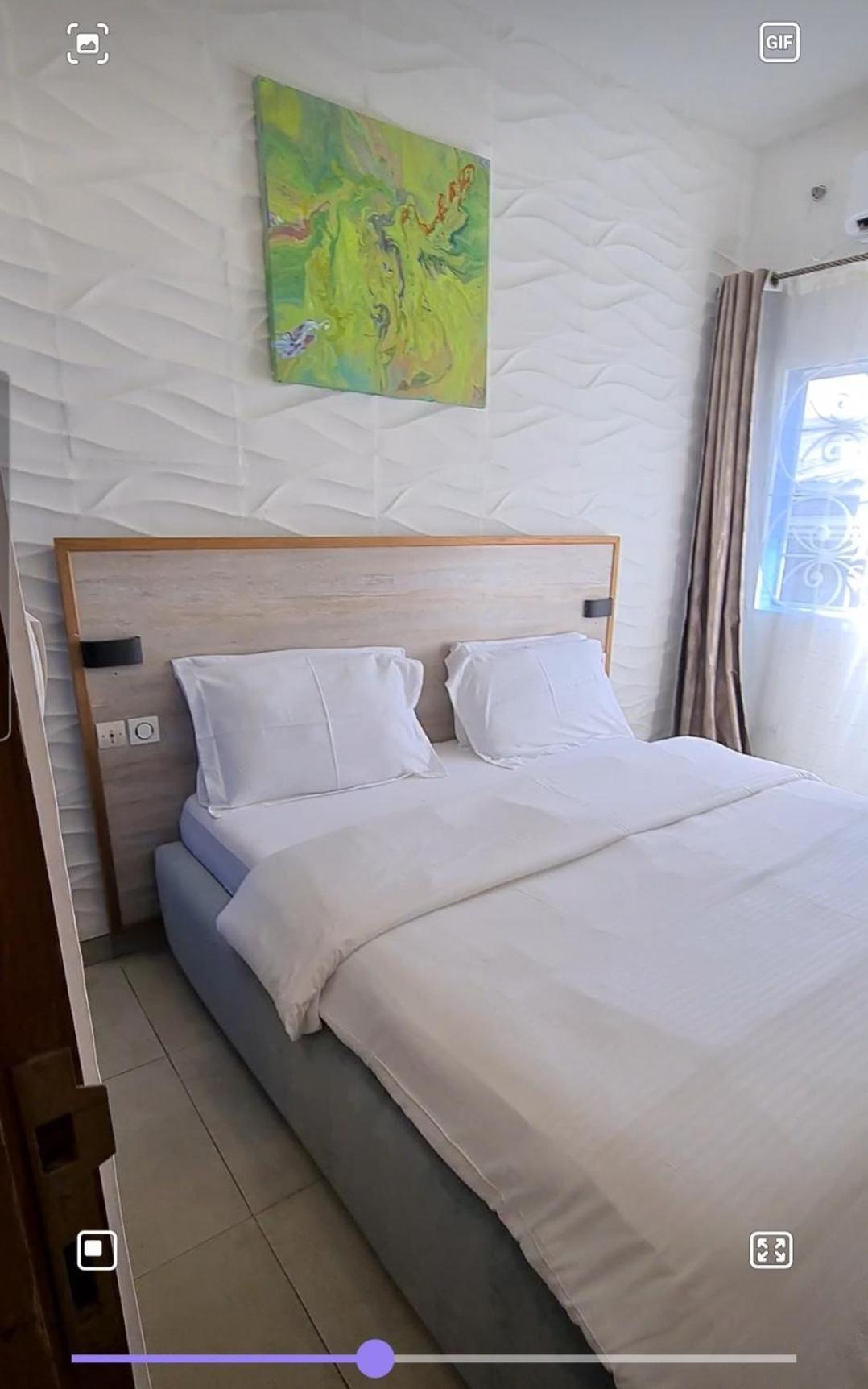 Dolce Vita Palacio Douala Phòng bức ảnh